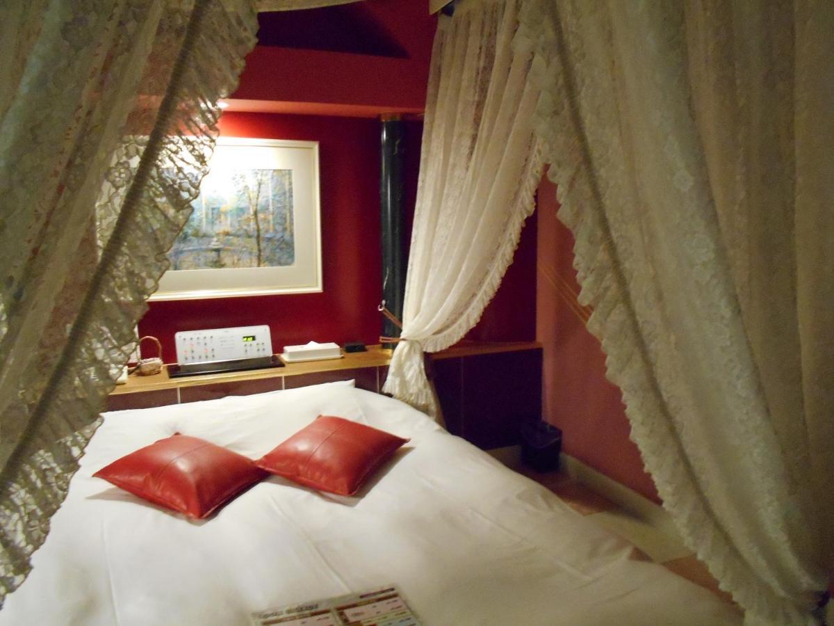 愛花夢　小田原 Hotel Odavari Kültér fotó